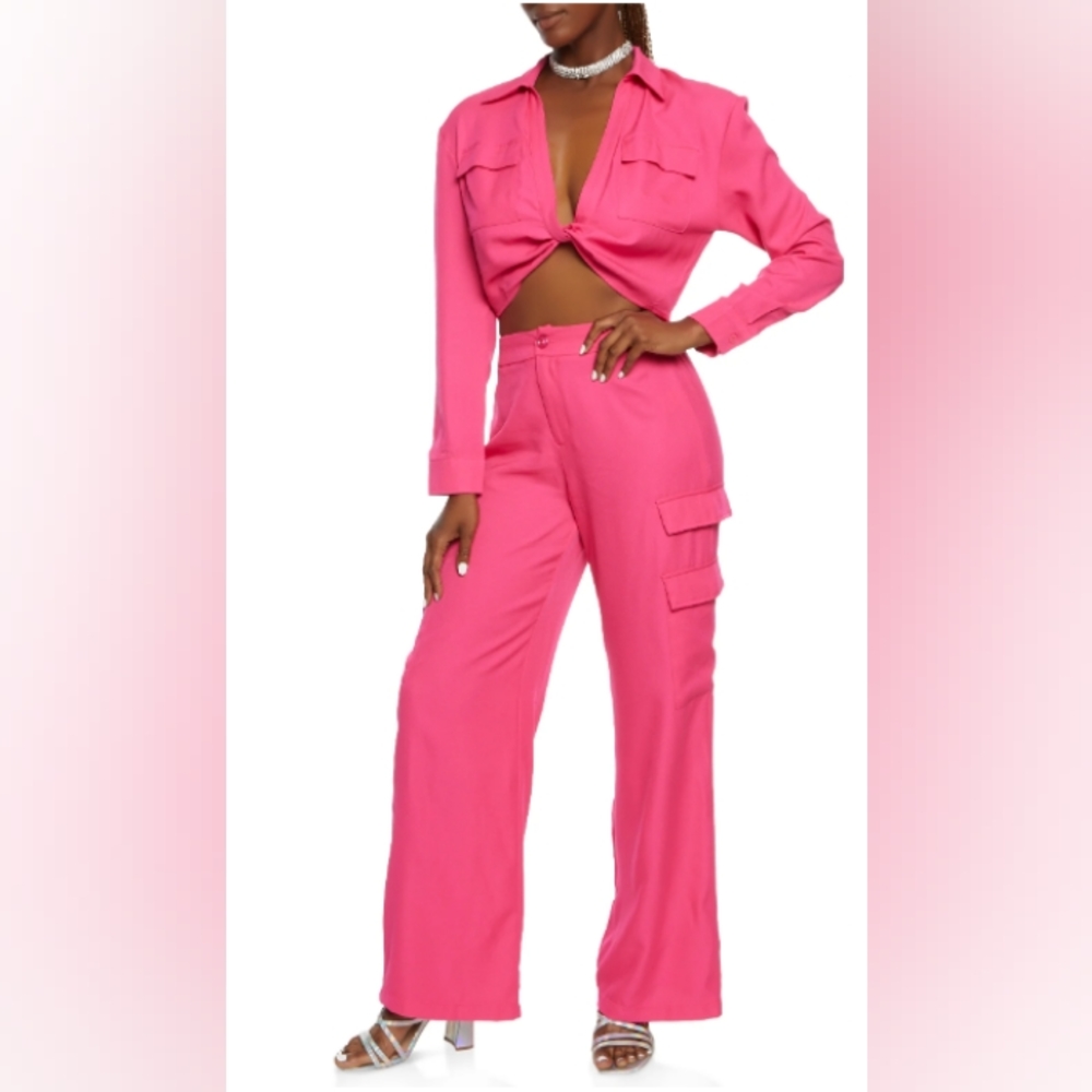 Twist Front Crepe Top| Various Sizes| Pink